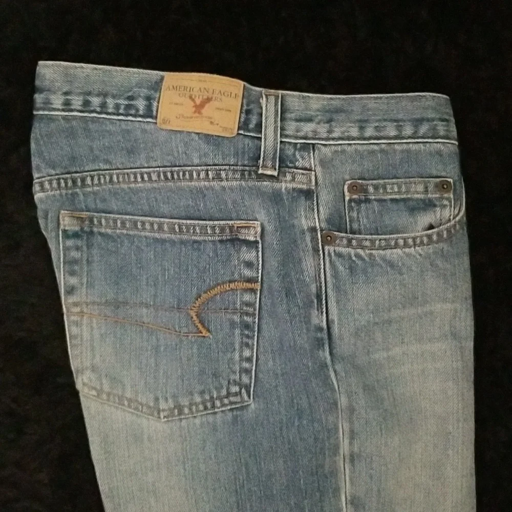 Jeans - Picture 2 of 5